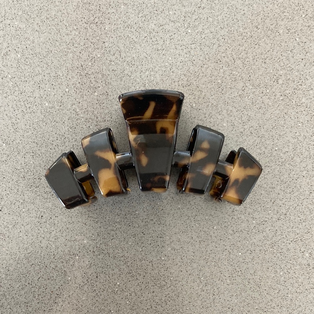 Teleties Medium Hair Claw Clip